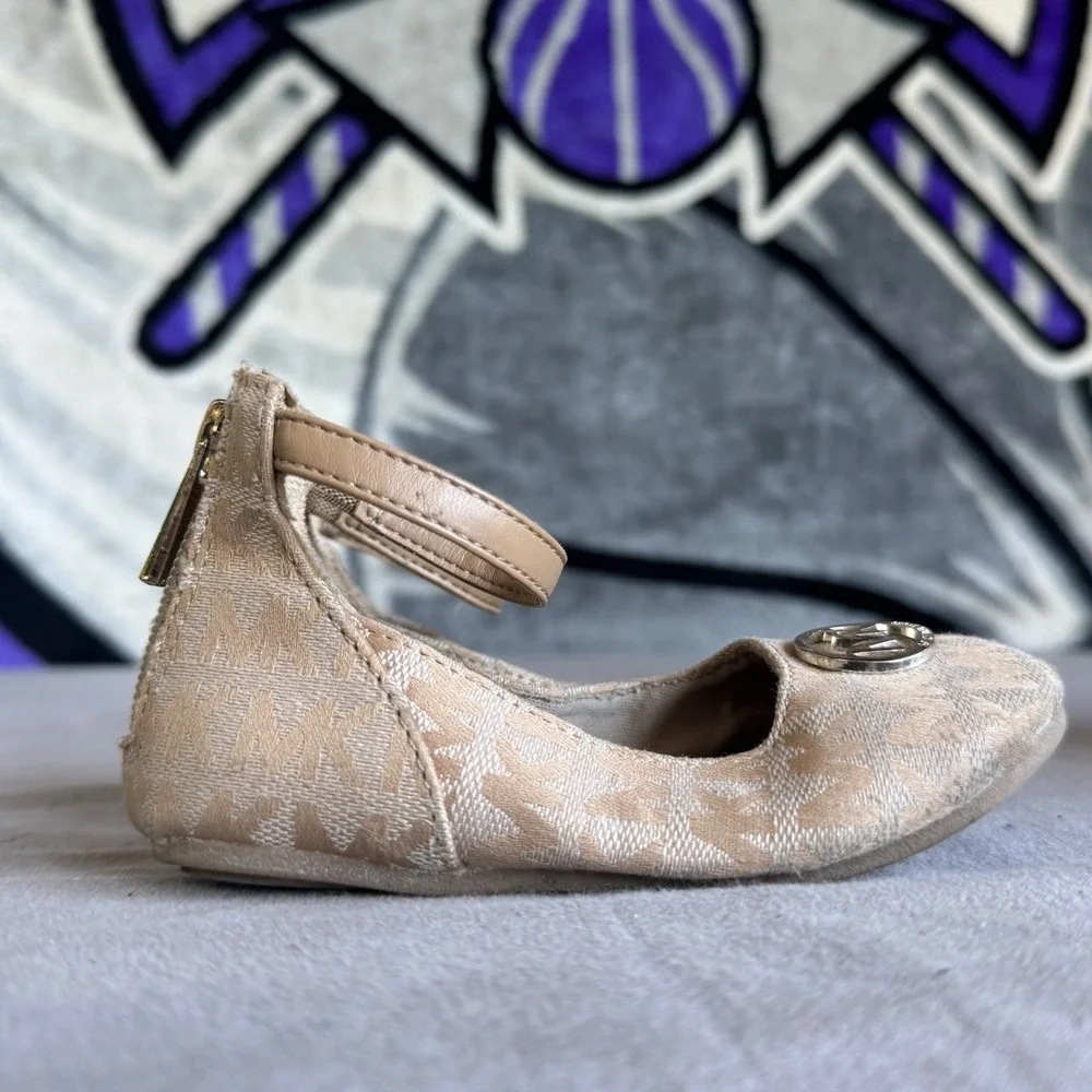 Size 8c - MICHAEL Michael Kors Girls Logo Ballet‎ Flats